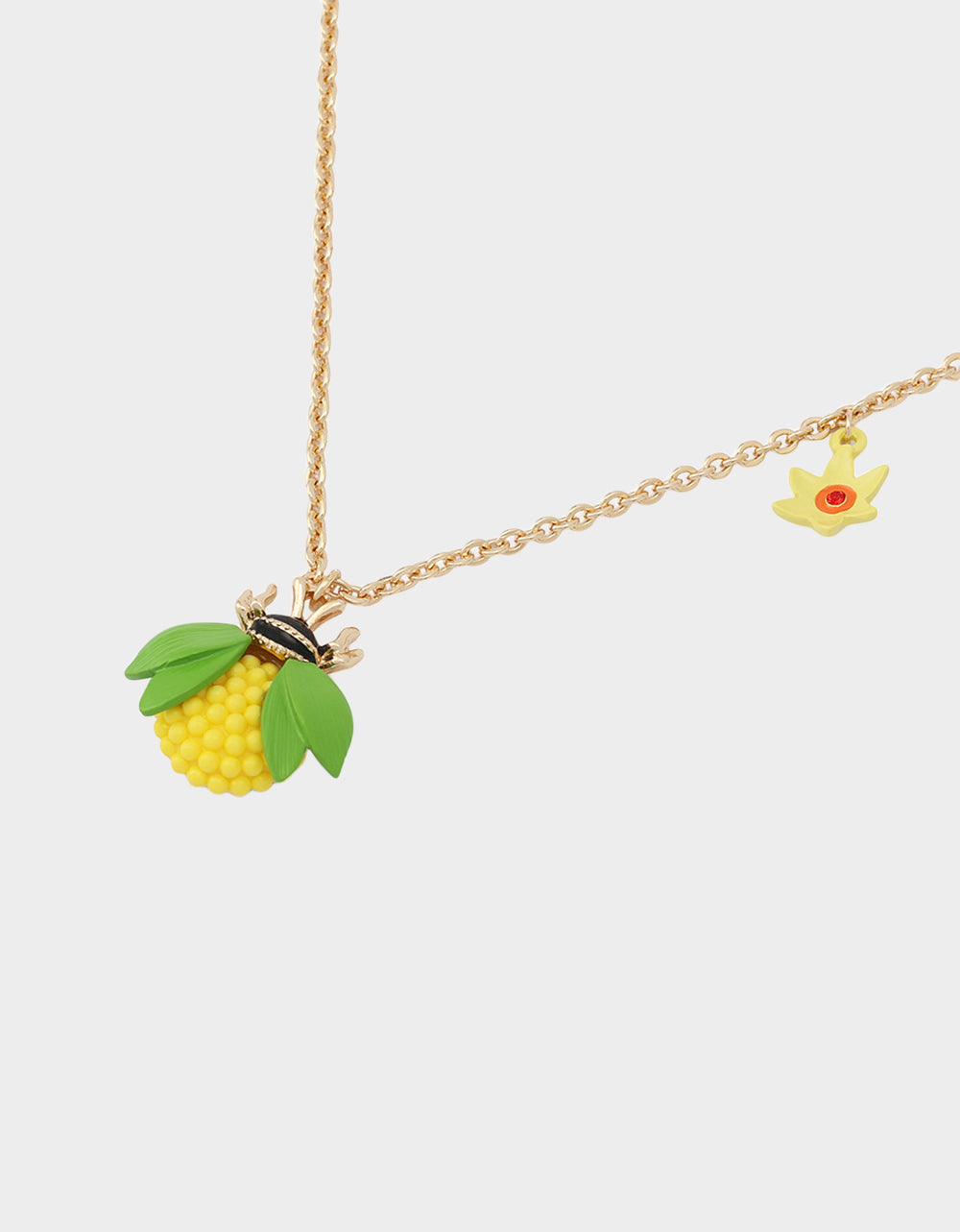 BEE FLOWER SHORT PENDANT NECKLACE YELLOW - Image 3