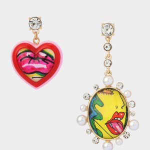 ART CAMPAIGN MISMATCH DROP EARRINGS
