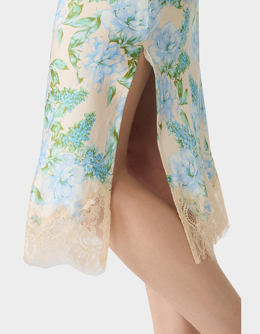 FLORAL SLIP SKIRT LIGHT BLUE - Image 7