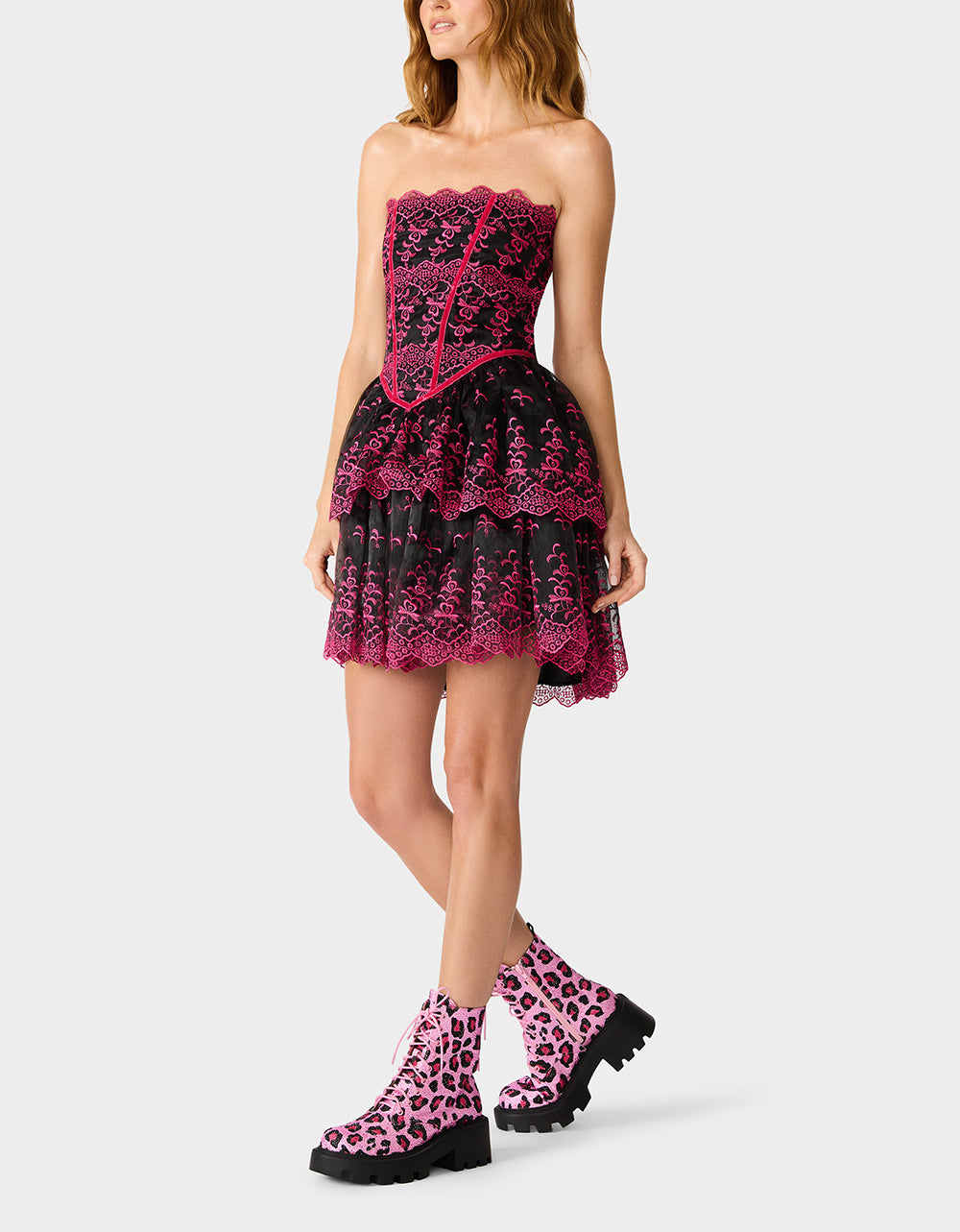 BETSEY'S ARCHIVE TIERED DRESS BLACK/PINK - Image 4